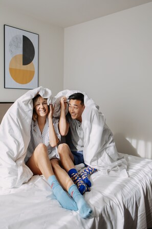 迷你吧、客房內保險箱、書桌、遮光布/窗簾