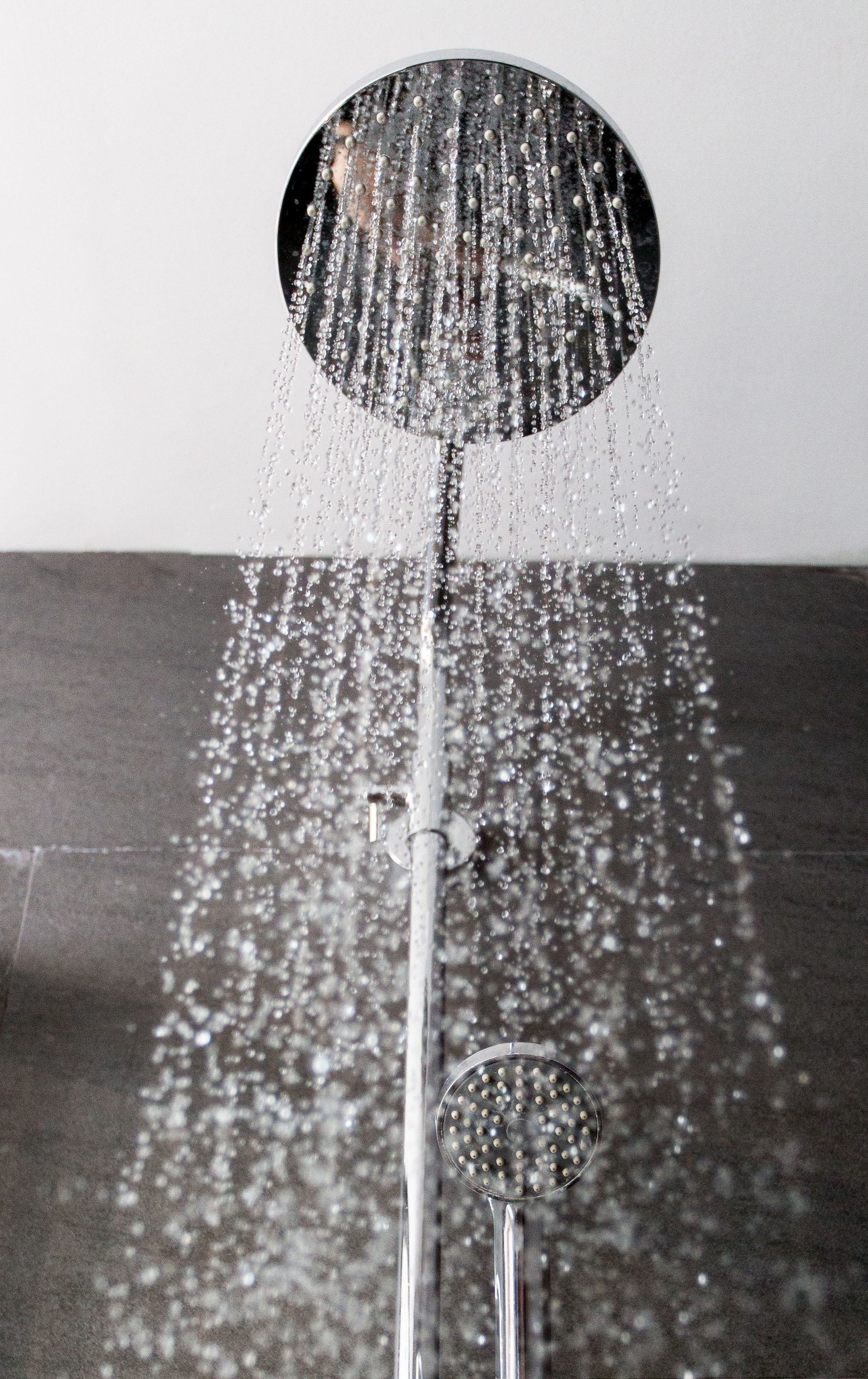 2 bedrooms, minibar, in-room safe, desk