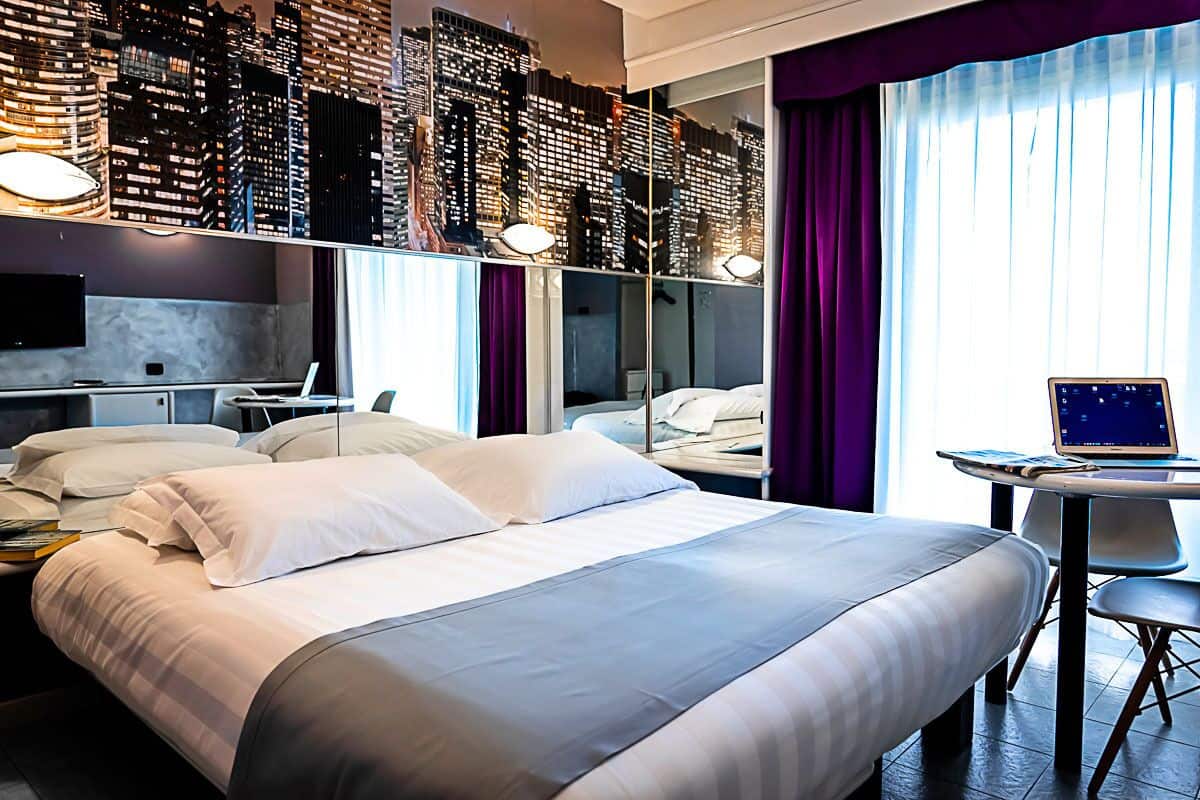 Standard-Doppelzimmer | 1 Schlafzimmer, Daunenbettdecken, Minibar, Schreibtisch