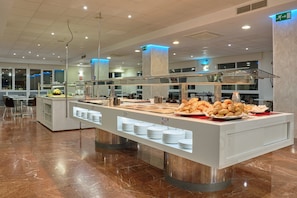 Daily buffet breakfast for a fee - Hotel Sercotel Maya Alicante (Alicante)