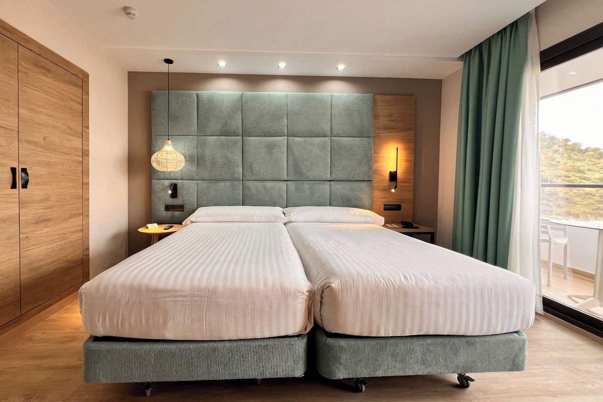 Minibar, in-room safe, desk, blackout drapes