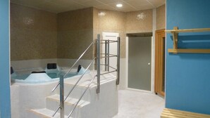 Turkish bath - Hotel Puerta De Alcala (Alcala de Henares)