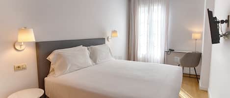 Premium bedding, minibar, in-room safe, desk