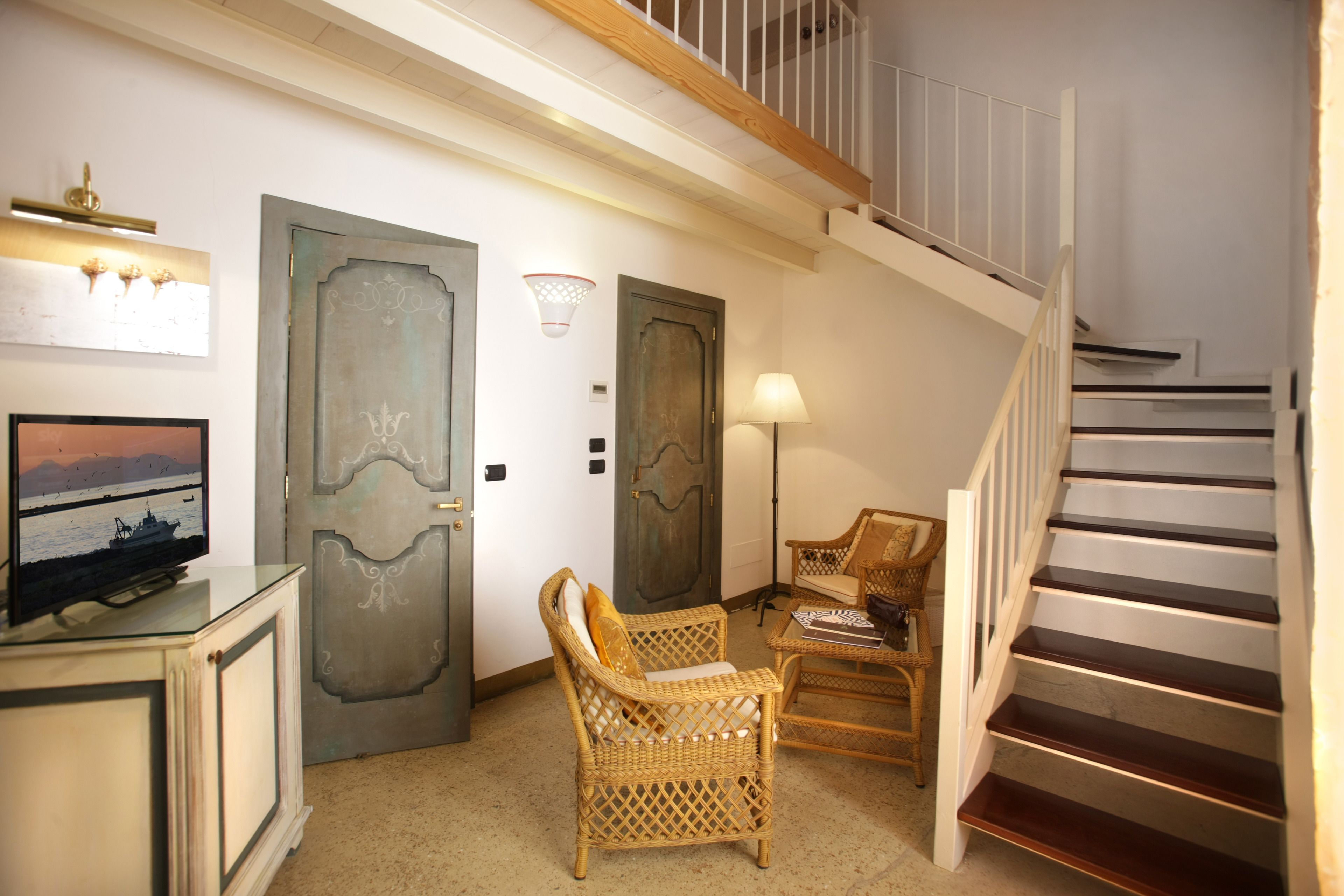 superior room | interior detail