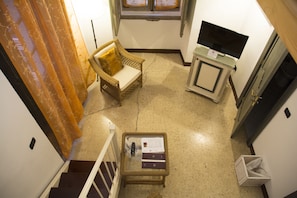 Habitació superior | Minibar, caixa forta a l'habitació, decoració individual i escriptori