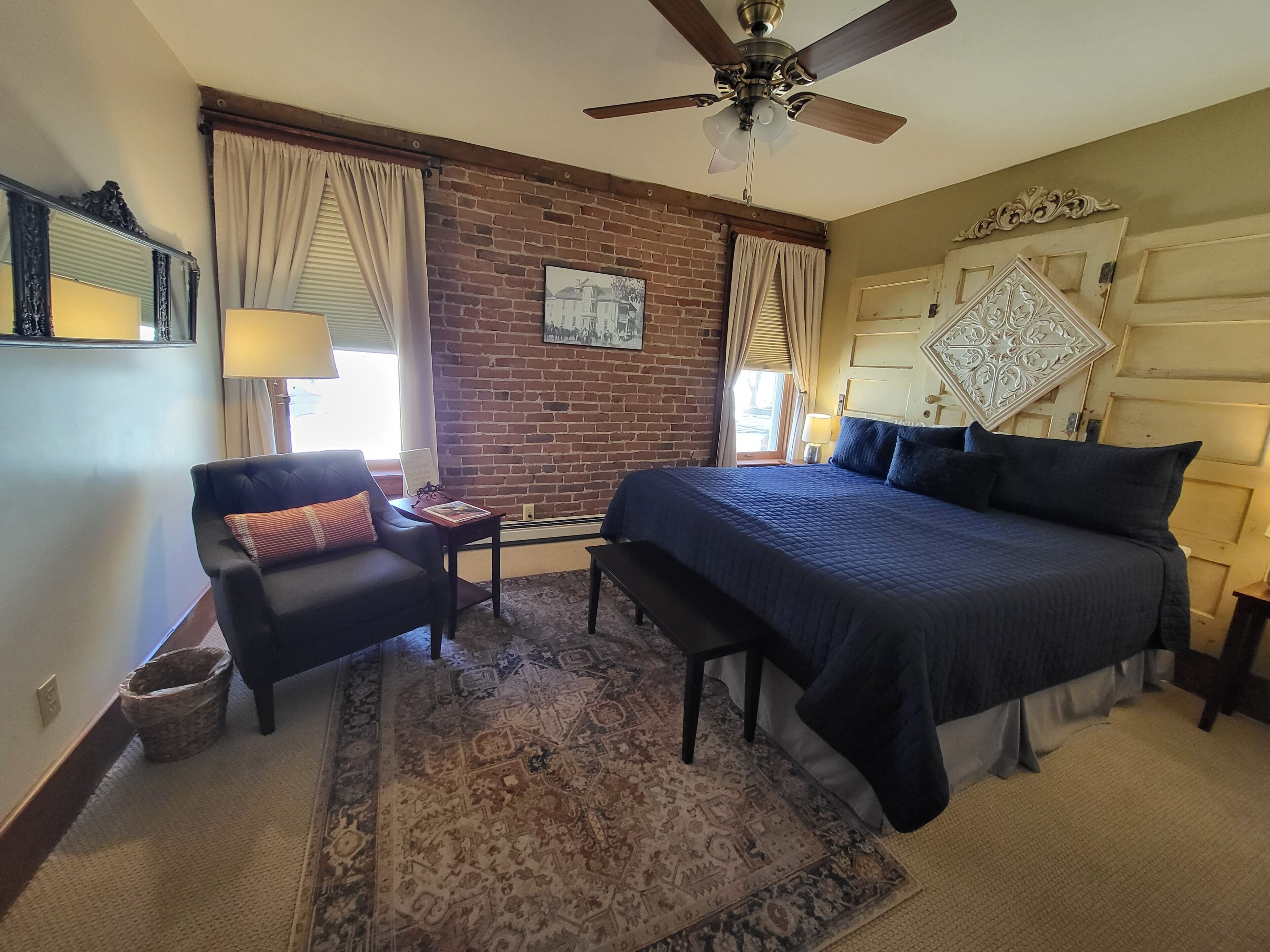 Chambre, salle de bain privée | Accès au Wi-Fi (inclus), literie fournie