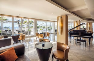 Sala de estar en el lobby