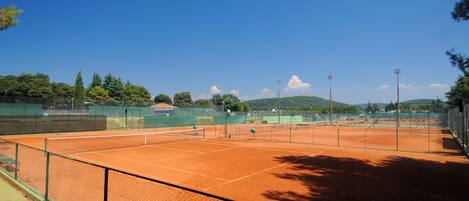 Tennisbane
