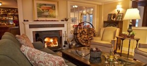 Lobby - Arlington's West Mountain Inn (Arlington)