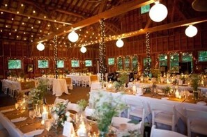 Banquet hall - Arlington's West Mountain Inn (Arlington)