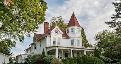 Kingsley House Bed & Breakfast