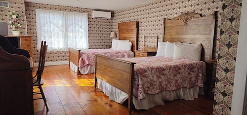 Old Orchard Beach Inn