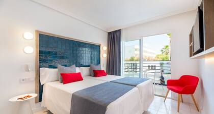 Hotel Vibra Isola - Adults Only