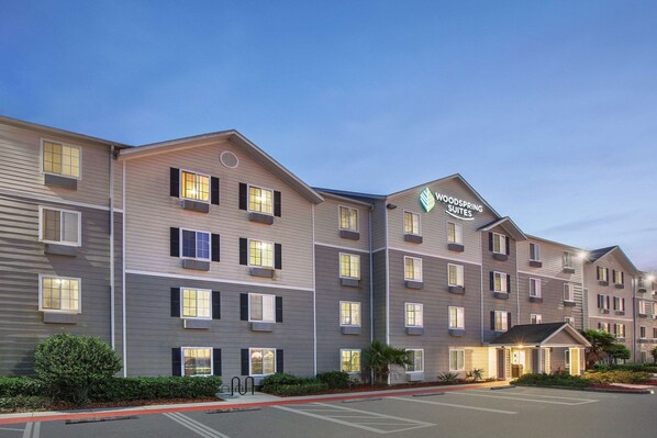 Exterior - WoodSpring Suites Jacksonville Beach Blvd (Jacksonville)
