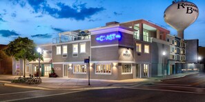 Exterior - Coast Rehoboth Beach, Tapestry Collection by Hilton (Rehoboth Beach)