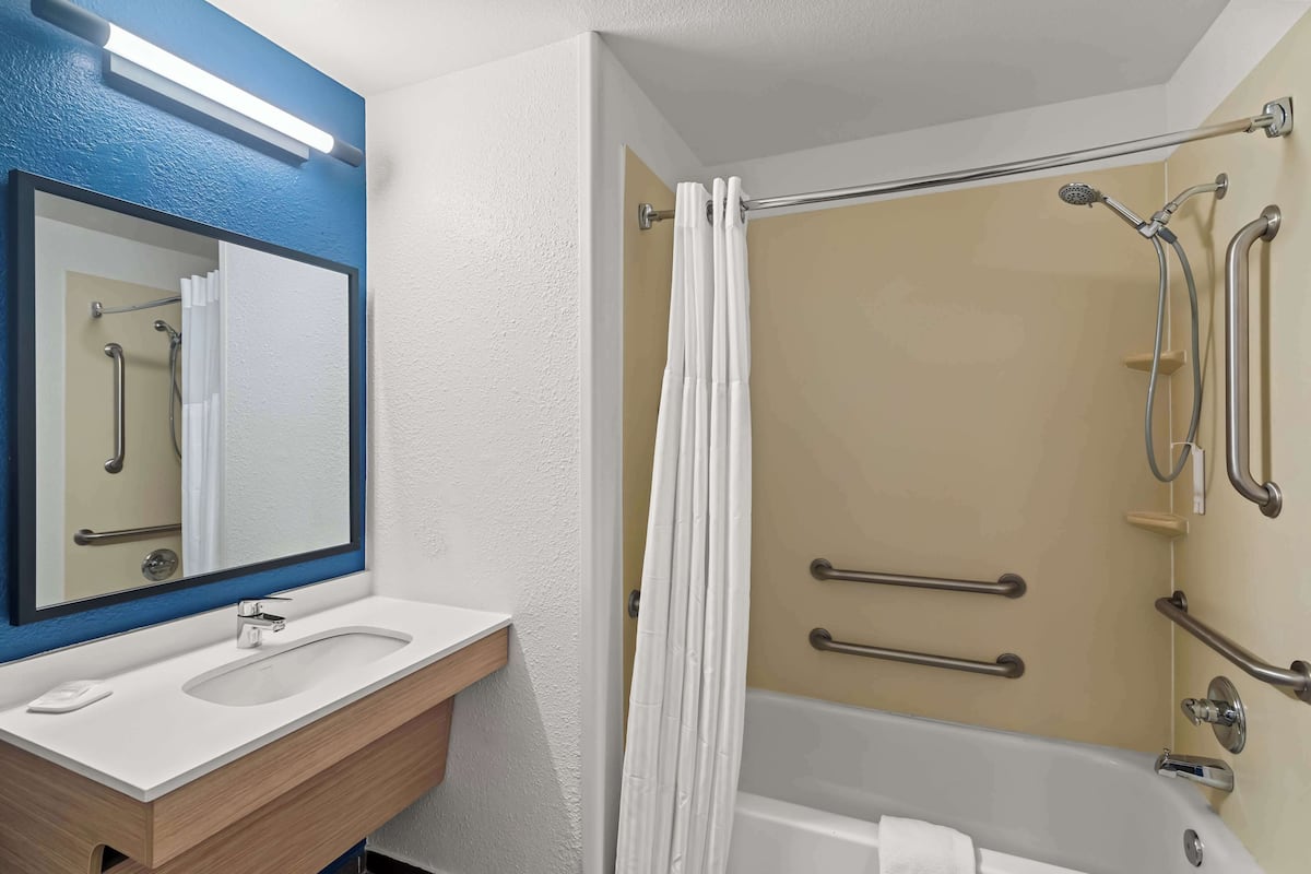 room, 2 queen beds, accessible, bathtub (mobility) | bathroom | combined shower/bathtub, free toiletries, hair dryer, towels