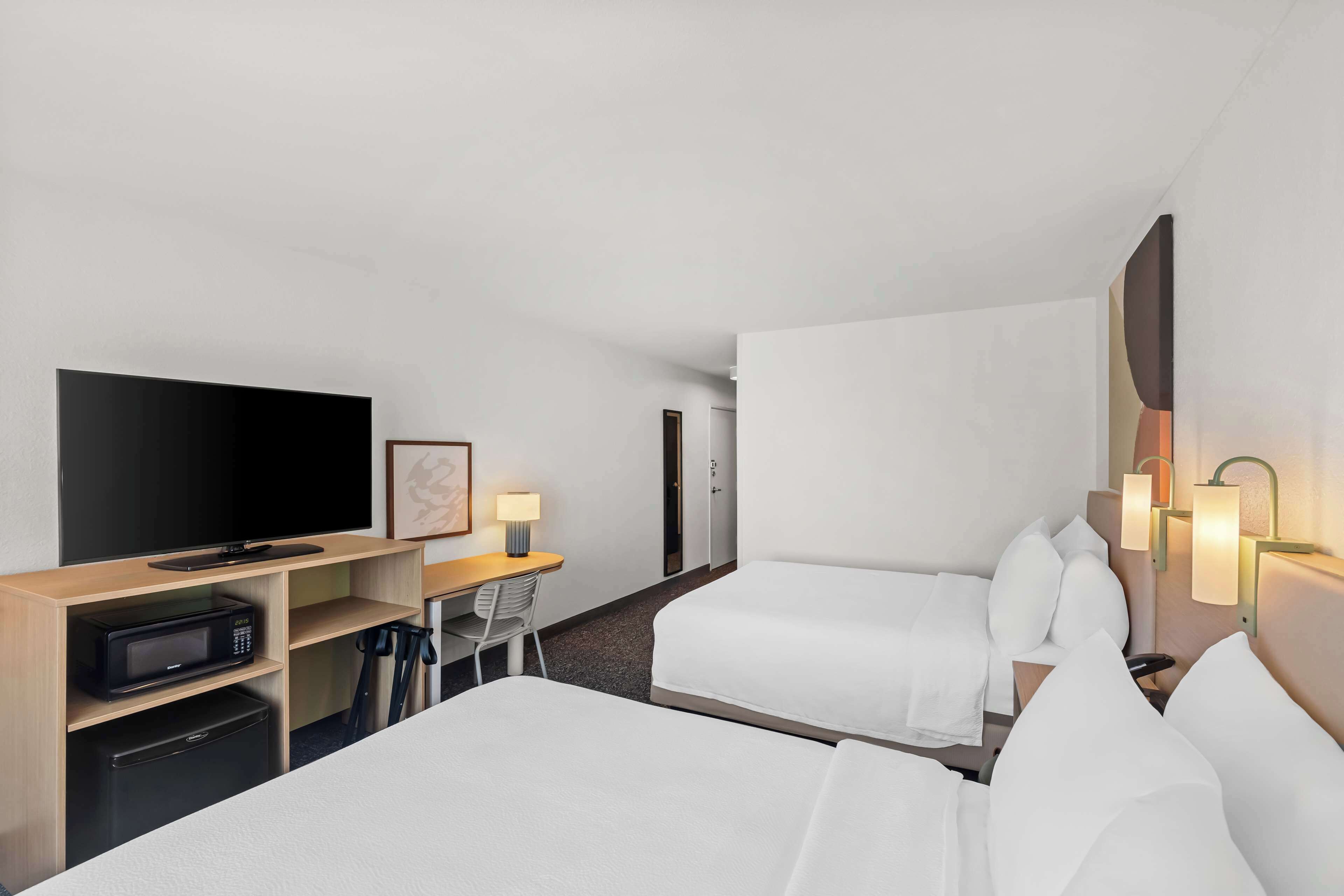 room, 2 queen beds, accessible, bathtub (mobility) | down duvets, pillow-top beds, in-room safe, desk