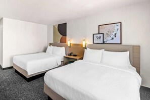 Couette en duvet d'oie, surmatelas, coffres-forts dans les chambres