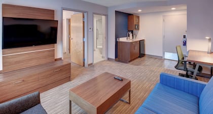 Holiday Inn Express Hotel & Suites West Long Branch by IHG