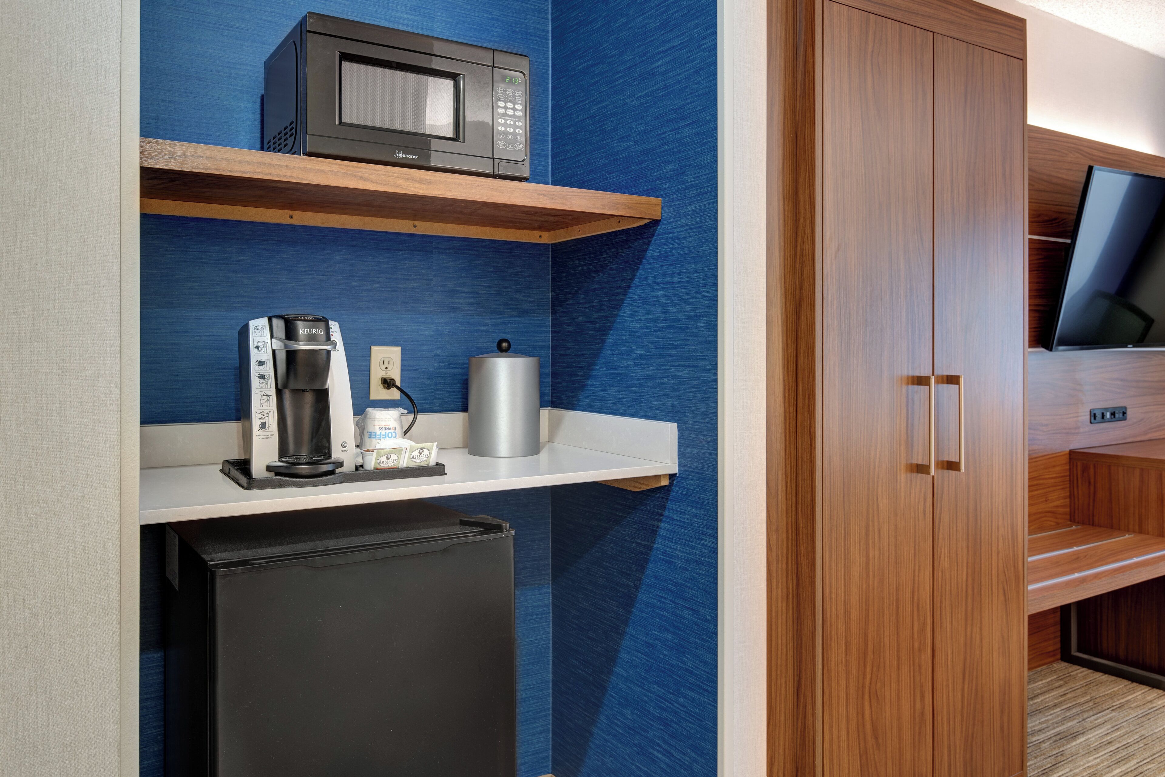 Photo - Holiday Inn Express Hotel & Suites West Long Branch by IHG