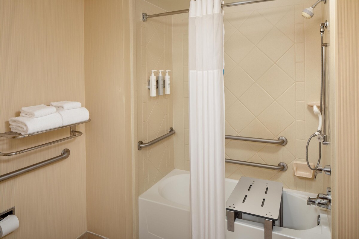 Free toiletries, hair dryer, towels, soap