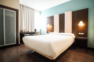 Double Queen Bed (individual) | 1 bedroom, minibar, in-room safe, desk