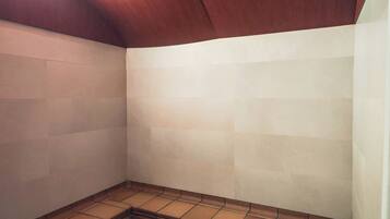 Turkish bath/hammam