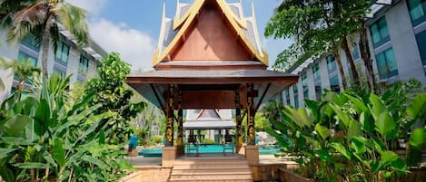 Outdoor pool, open 6:00 AM to 10:00 PM, pool umbrellas, sun loungers