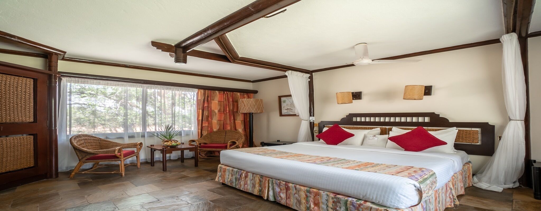 Premium bedding, minibar, in-room safe, desk