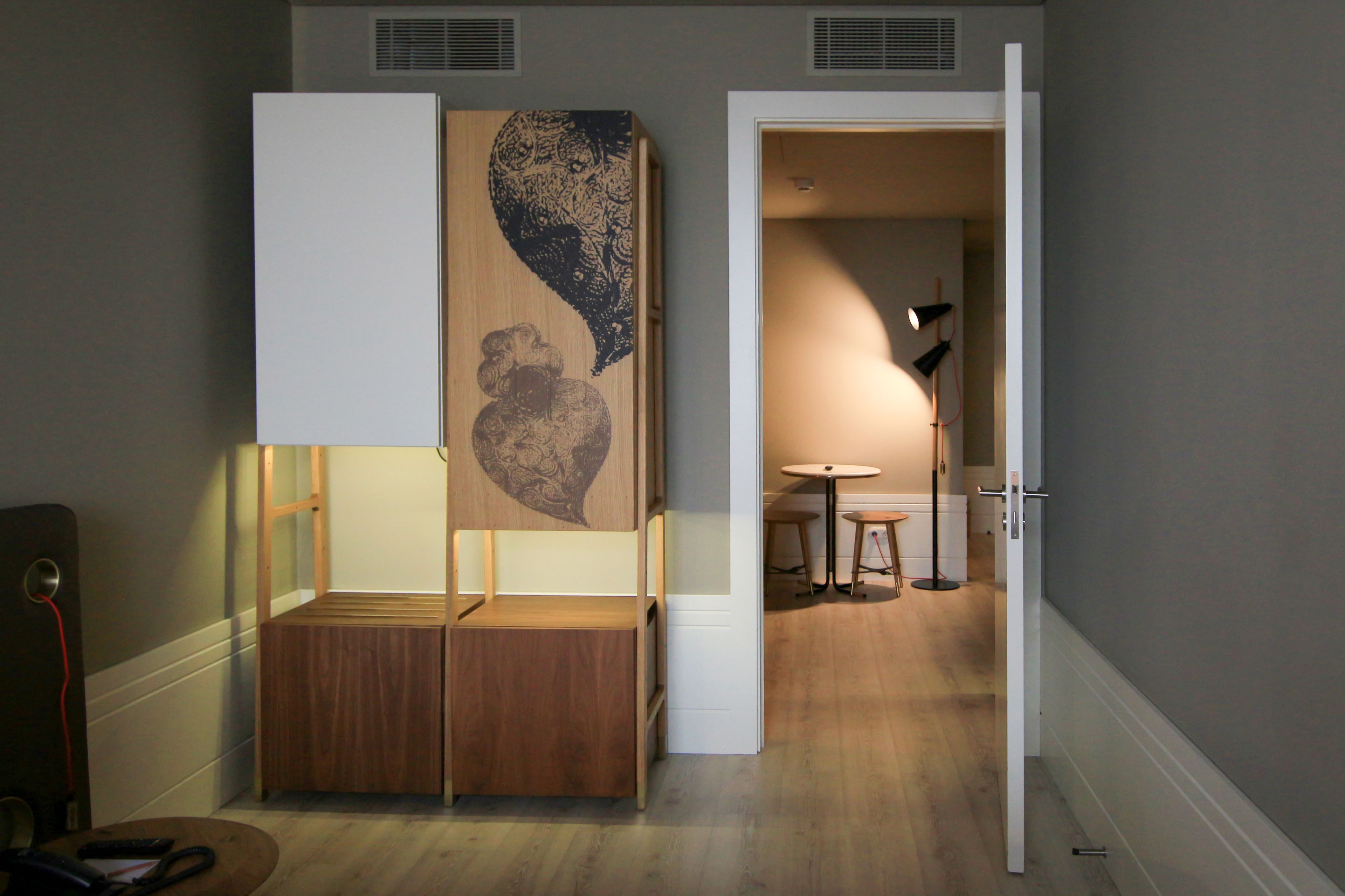 down duvets, minibar, in-room safe, desk