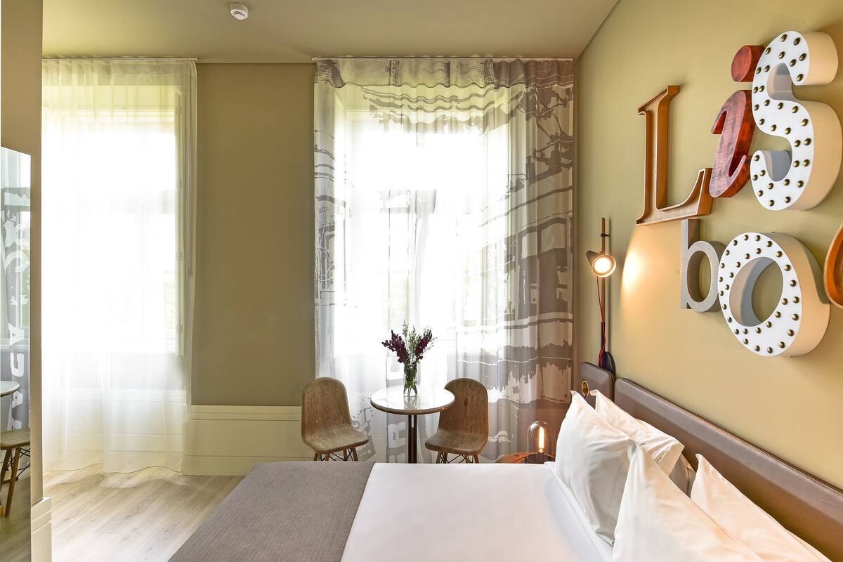 Couette en duvet d'oie, minibar, coffres-forts dans les chambres, bureau