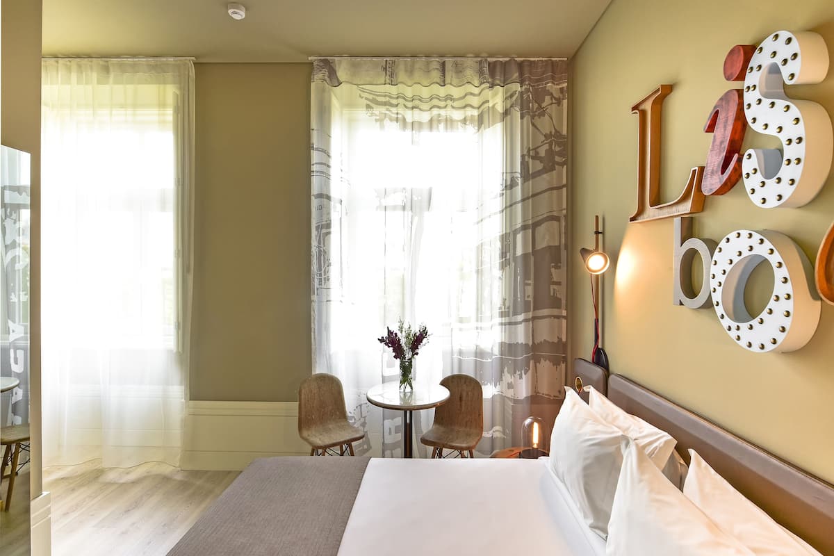 Couette en duvet d'oie, minibar, coffres-forts dans les chambres, bureau