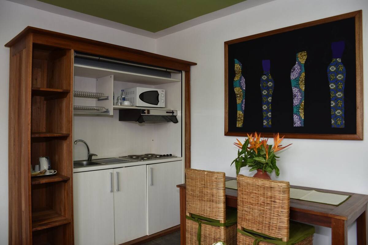 presidential suite | private kitchenette | fridge
