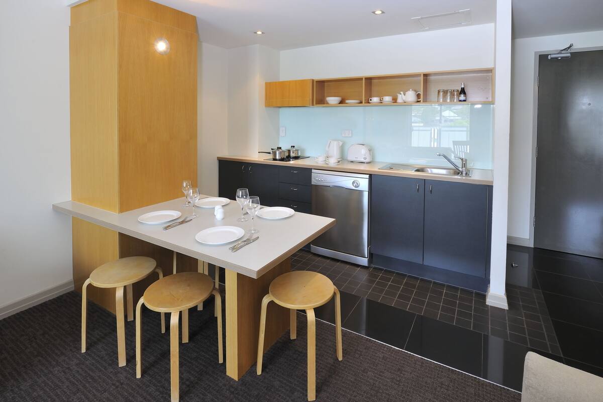 Family Apartment, 1 Bedroom, Kitchenette | Desk, iron/ironing board, cribs (surcharge), rollaway beds (surcharge)