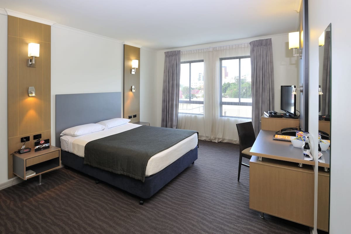 Desk, iron/ironing board, cribs (surcharge), rollaway beds (surcharge)