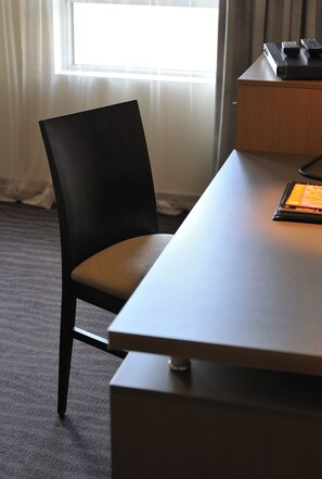 Centro de negocios en la habitación