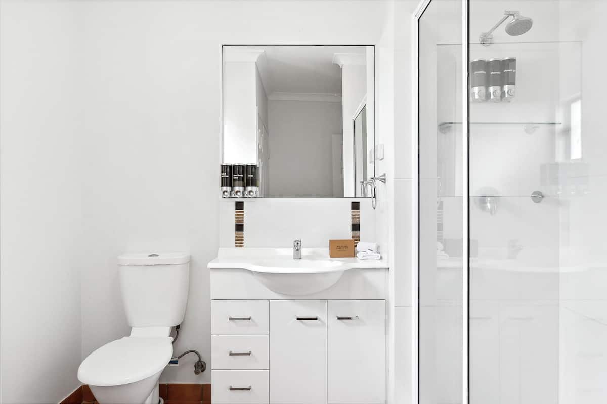 Appartement, 1 chambre | Coffre-fort, décor unique, ameublement unique, fer et planche à repasser