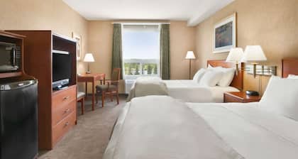 Days Inn & Suites by Wyndham Cochrane