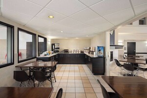 Desayuno continental incluido todos los días