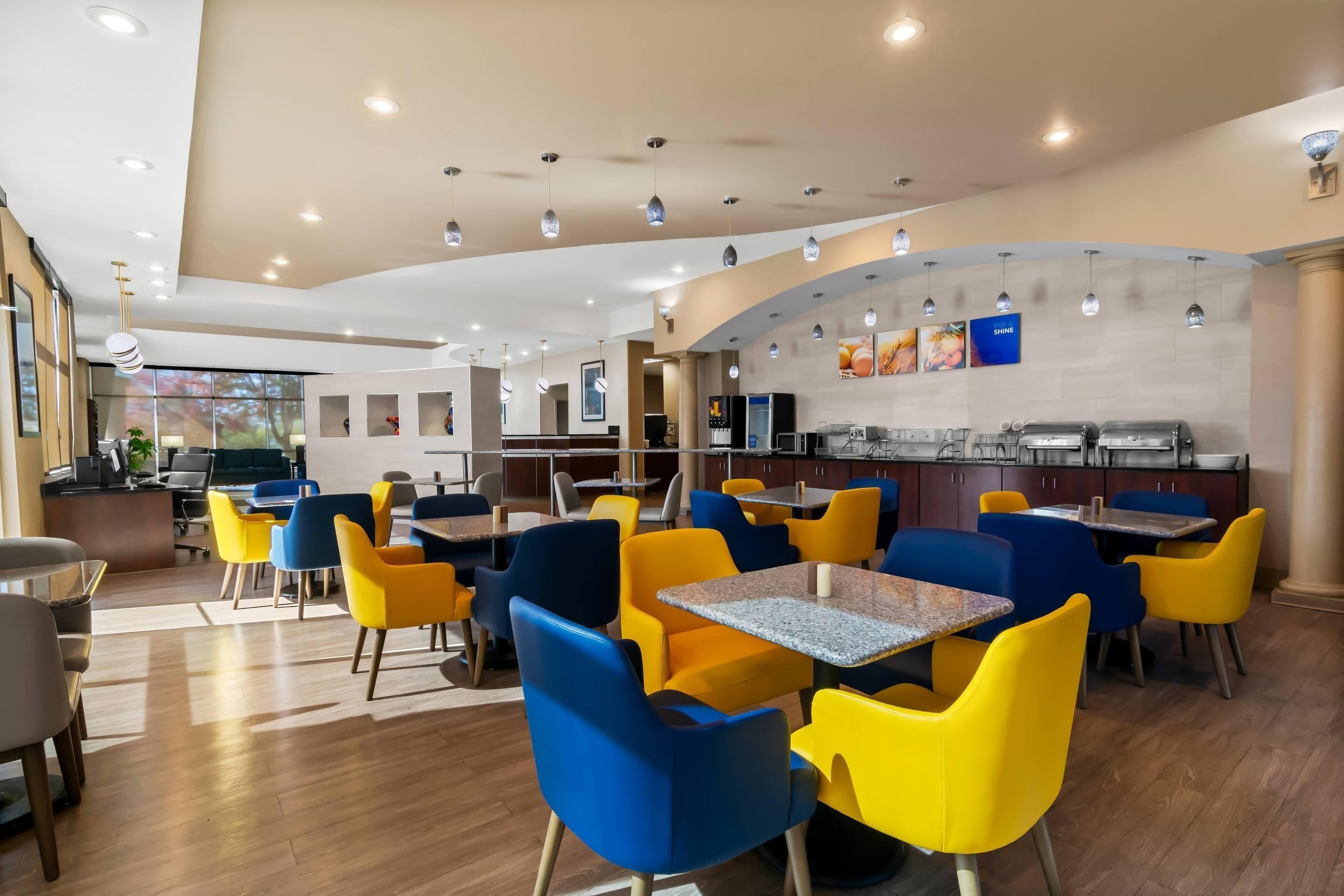 Ilmainen päivittäinen buffetaamiainen 