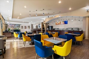 Petit déjeuner buffet compris tous les jours