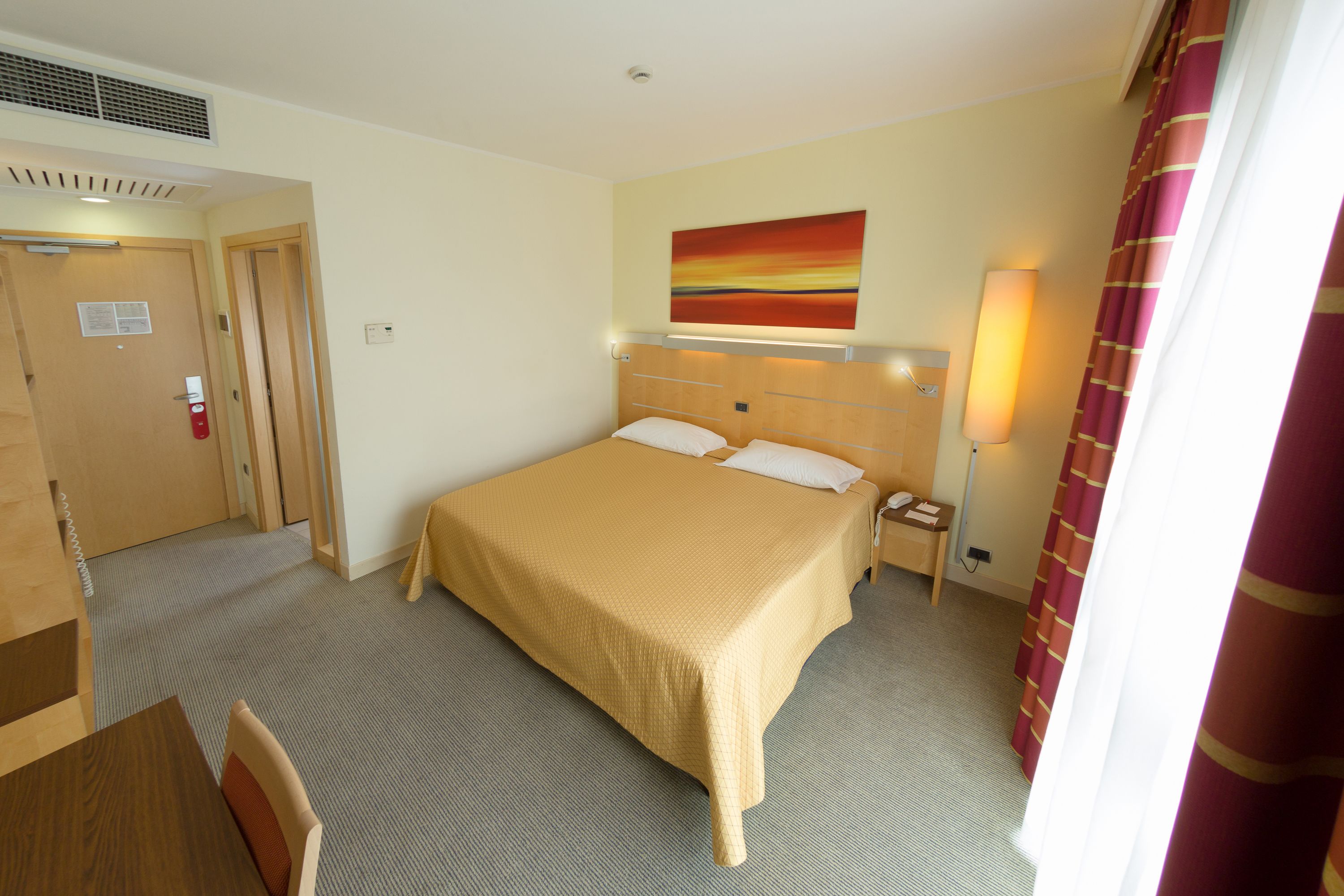 down duvets, minibar, in-room safe, desk