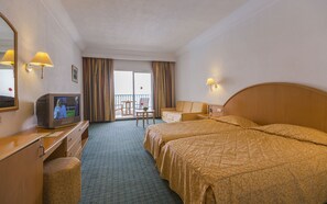 Minibar, in-room safe, iron/ironing board, free cribs/infant beds