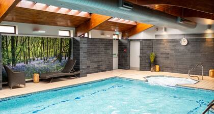 Burleigh Court Hotel