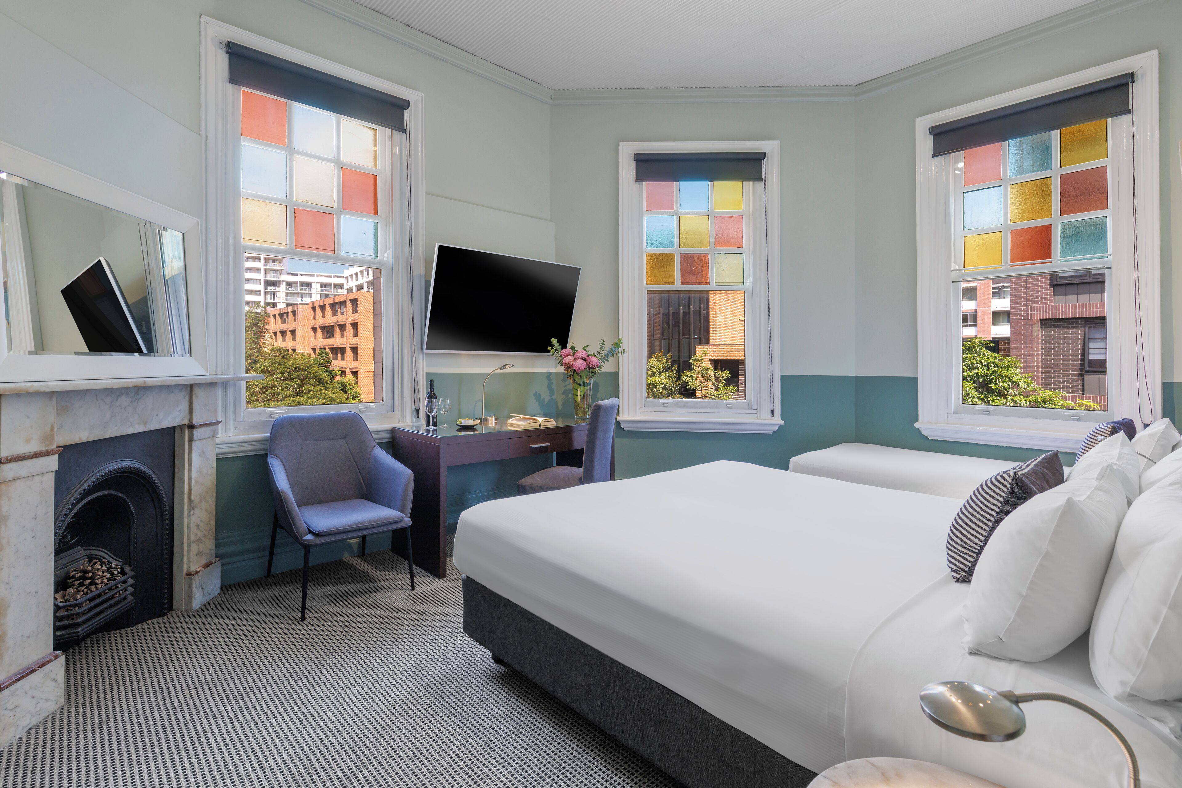 executive triple room | minibar, desk, soundproofing, iron/ironing board