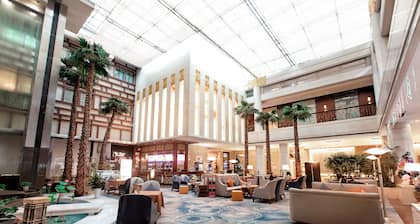 Jinjiang West Capital International Hotel