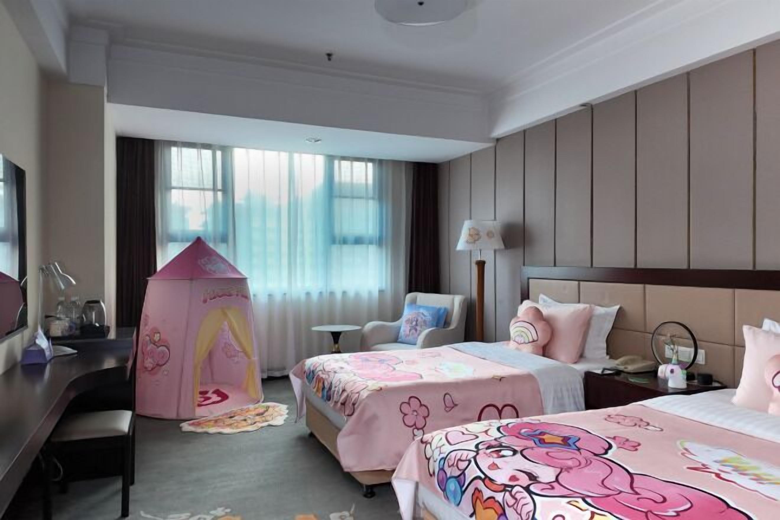 Skrivebord, skrivebord for bærbar PC, blendingsgardiner og lydisolert