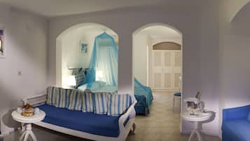 Relax Family Room | Een gratis minibar, een kluis op de kamer, gratis babybedden