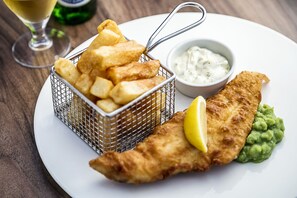 Food and drink - The Wordsworth, Grasmere- The Inn Collection Group (Ambleside)