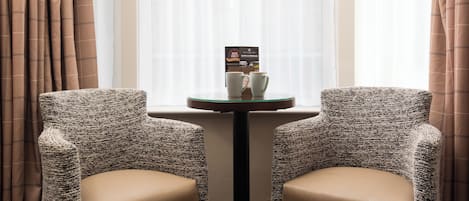 書桌、熨斗/熨衫板、免費 Wi-Fi、床單